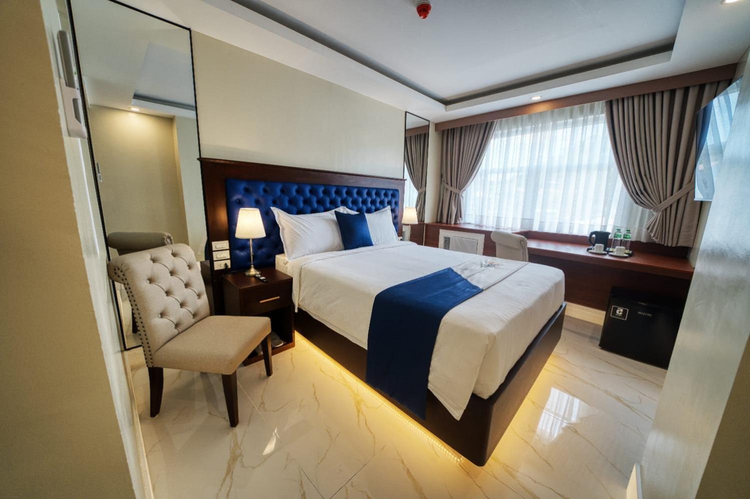 Monaco Hotel Taytay  Eksteriør billede